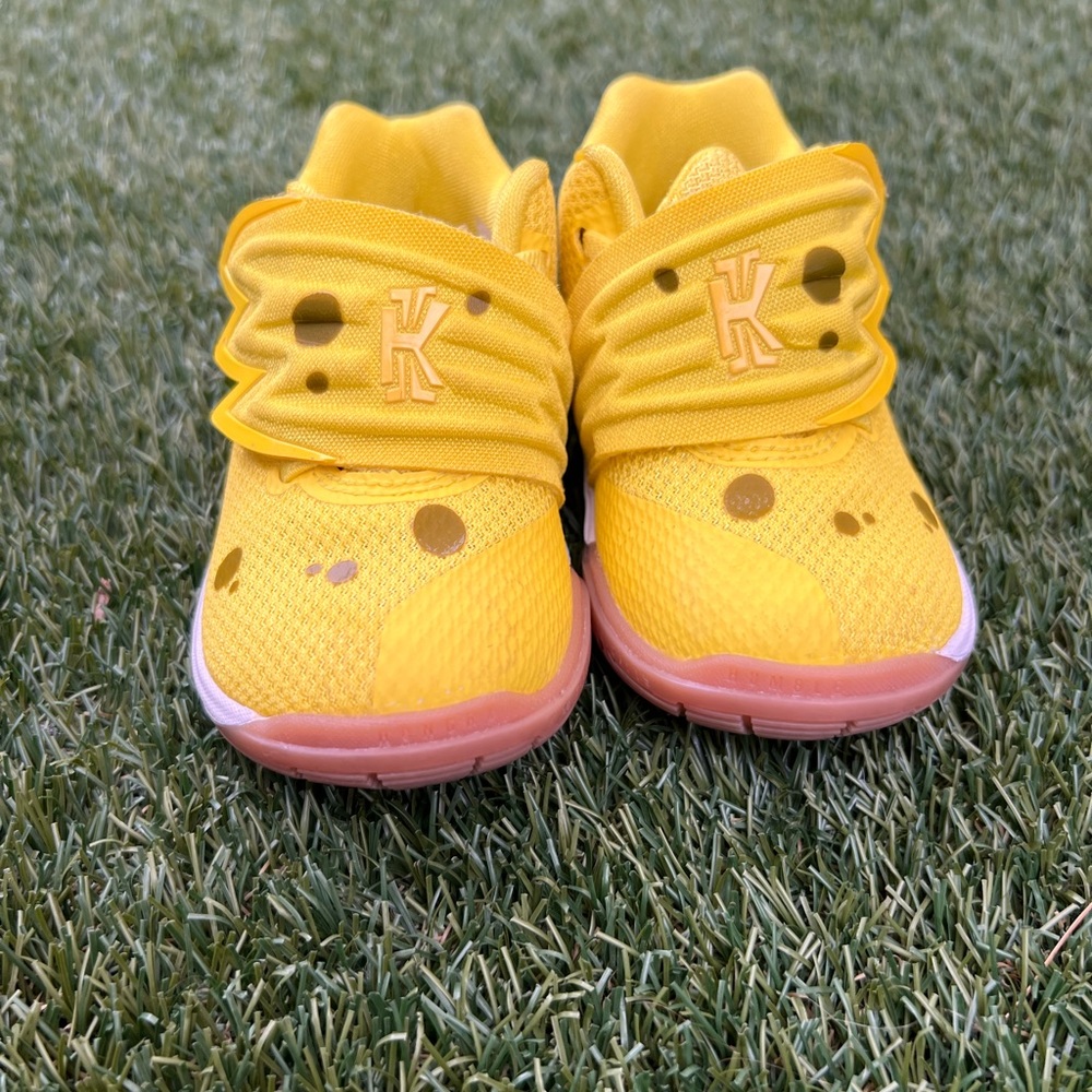 Nike Kyrie 5 Sponge Bob Square Pants